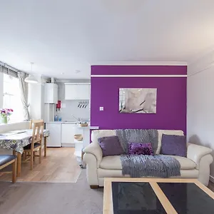 Writers View, Royal Mile Apartamento